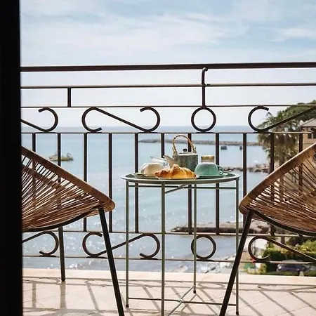 Jasmin Charme 酒店 迪亚诺马里纳