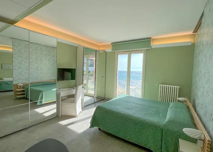 Jasmin Charme 4*